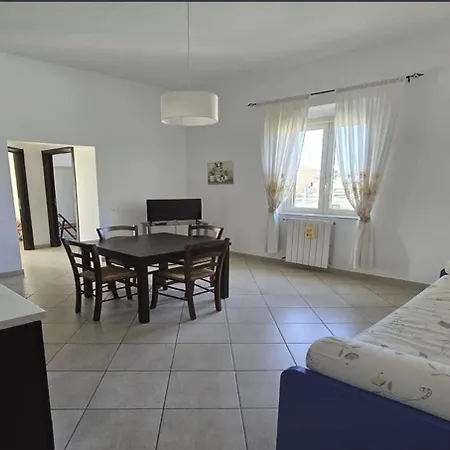 Glicine House Anzio